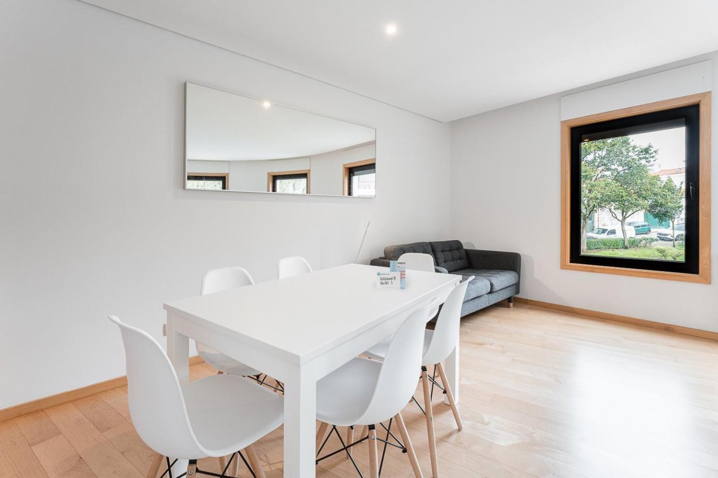Guestready - Artsy Apartment Порто Екстериор снимка