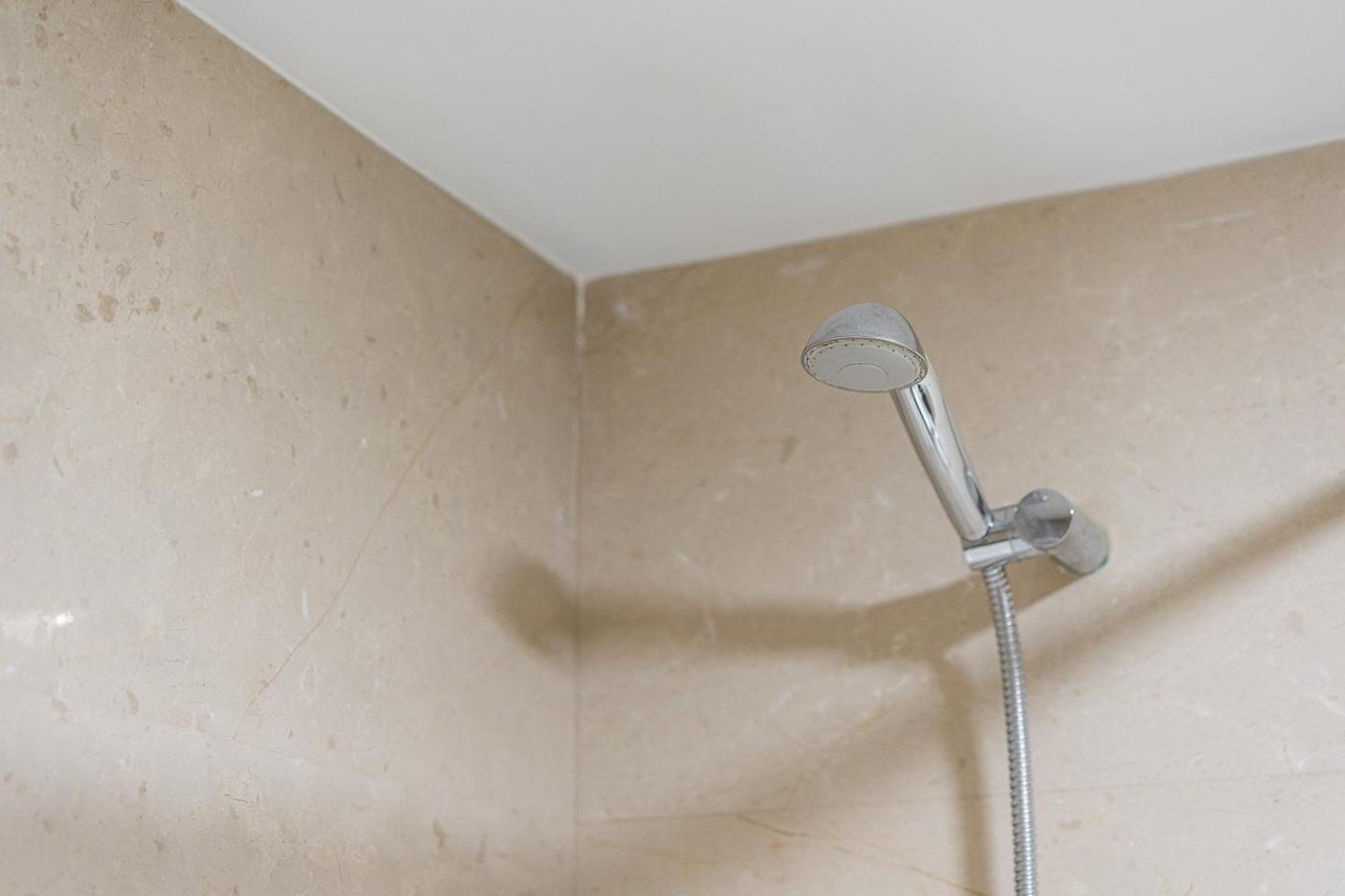 Guestready - Artsy Apartment Порто Екстериор снимка