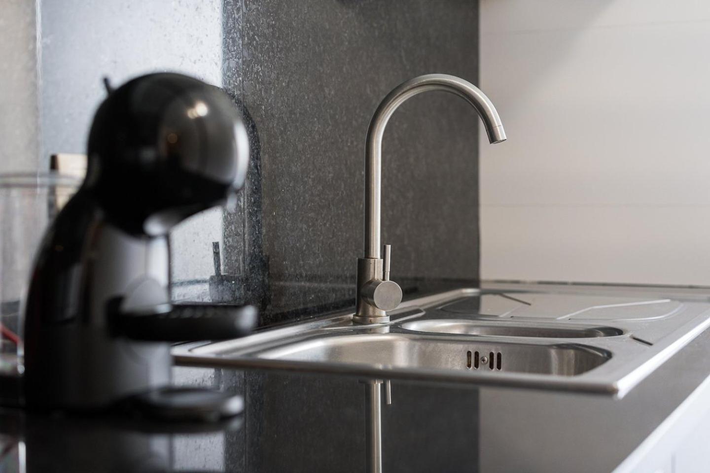 Guestready - Artsy Apartment Порто Екстериор снимка